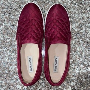 Steve Madden Burgundy Quilted Sneakers
